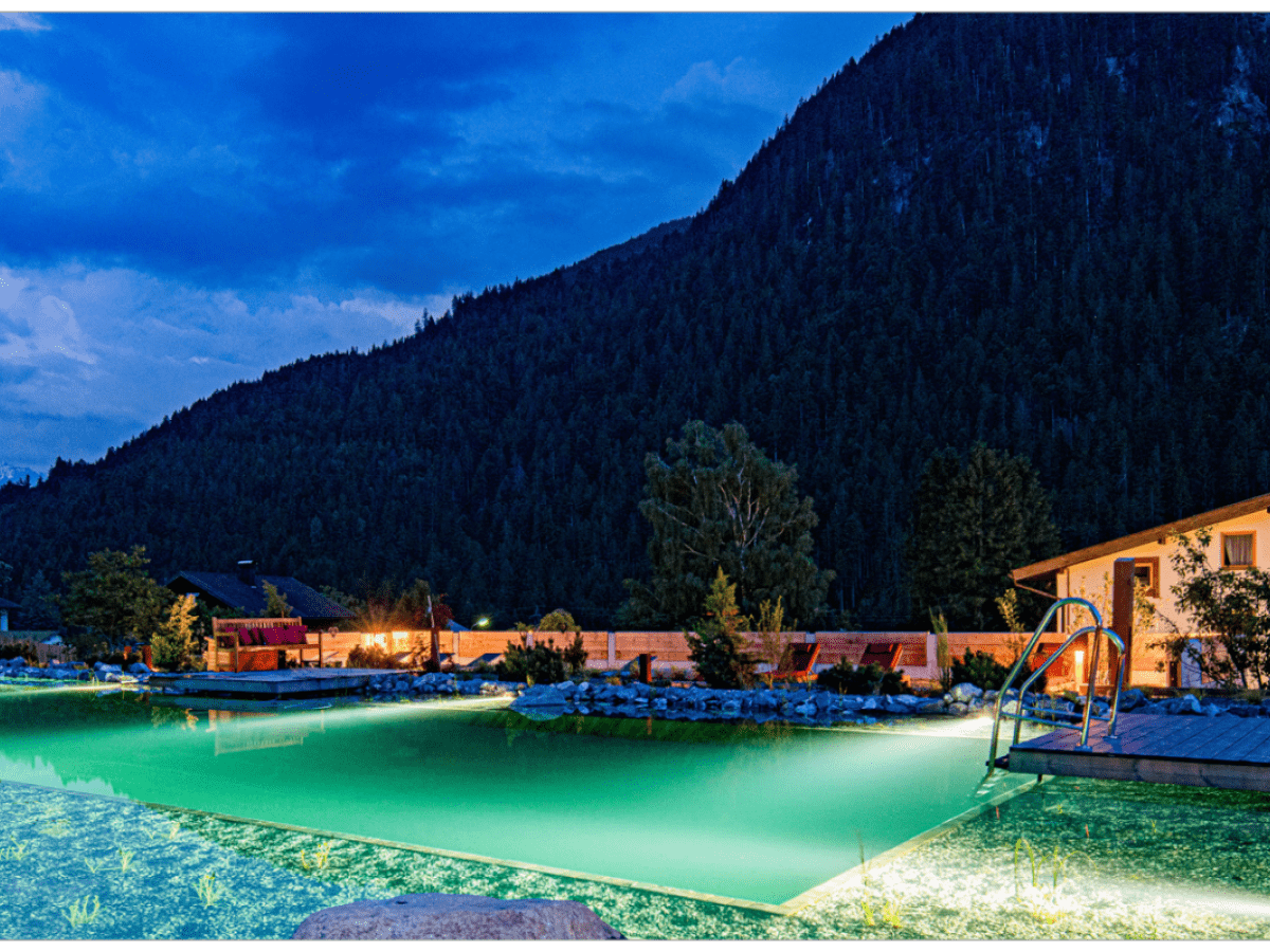 Alpin Pool im Hotel Adler in St. Gallenkirch